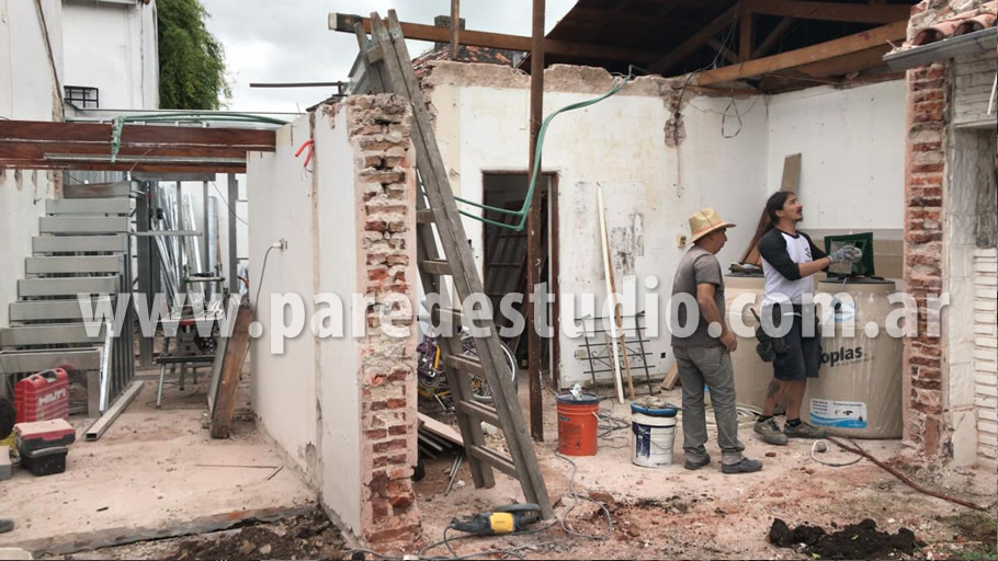 Reforma demolicion y ampliación casa multifamiliar ciudad jardín el palomar