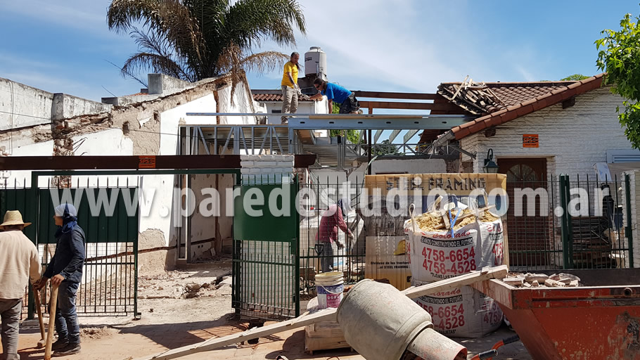 Reforma demolicion y ampliación casa multifamiliar ciudad jardín el palomar